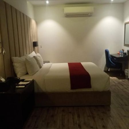 Grand Ittehad Boutique Hotel Lahore Extérieur photo