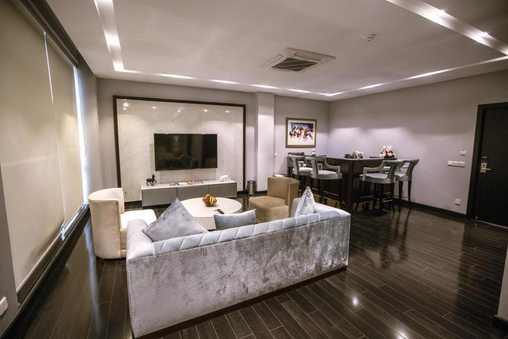 Grand Ittehad Boutique Hotel Lahore Extérieur photo